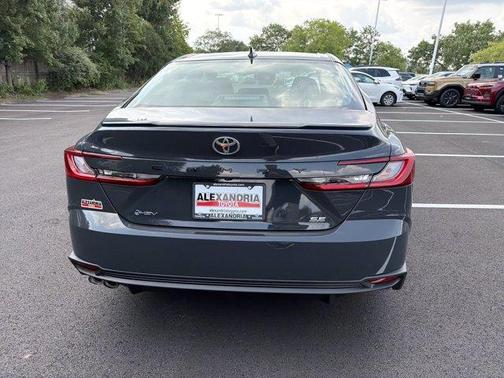 UNDERGROUND 2026 Toyota Camry SE
