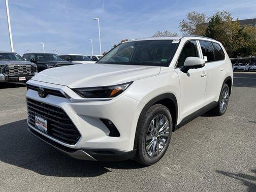 2026 Toyota Grand Highlander Platinum
