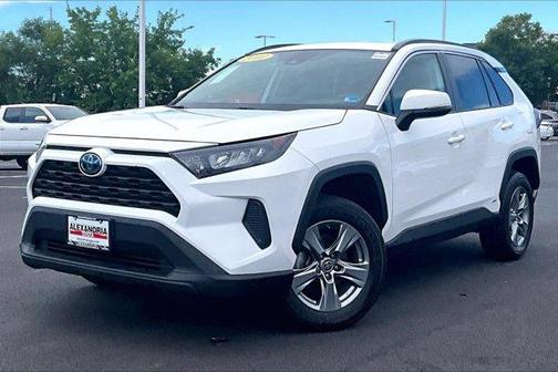2022 Toyota RAV4 Hybrid LE