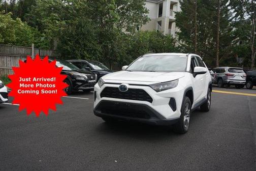 2022 Toyota RAV4 Hybrid LE