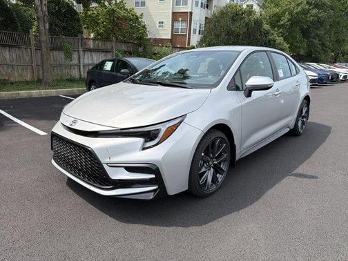 Classic Silver Metallic 2026 Toyota Corolla SE