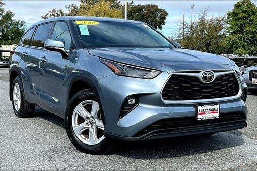 2022 Toyota Highlander LE