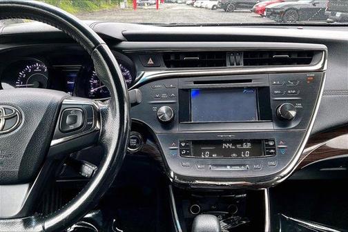 2013 Toyota Avalon XLE Premium