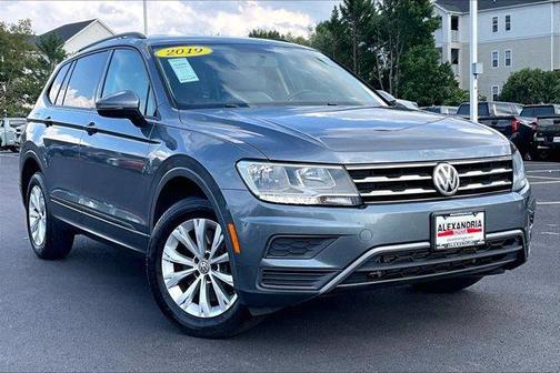 Platinum Gray Metallic 2019 Volkswagen Tiguan 2.0T S