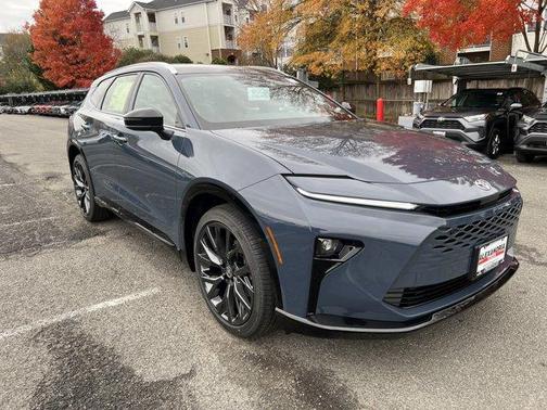 2025 Toyota Crown Signia Limited