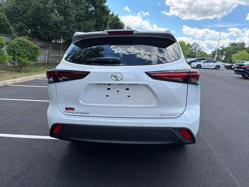 2026 Toyota Highlander XLE