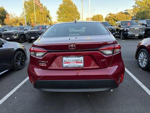 Ruby Flare Pearl 2027 Toyota Corolla LE