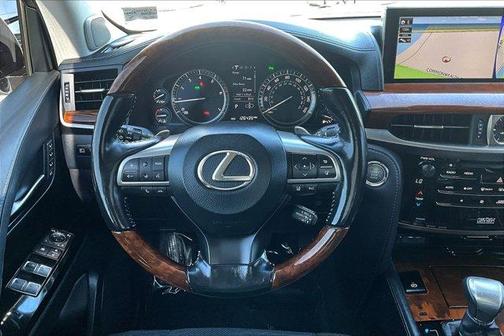 2016 Lexus LX 570 Base