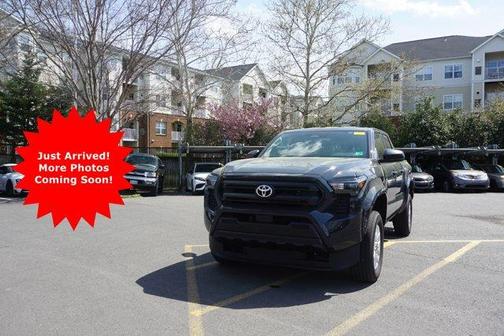 01L7 2025 Toyota Tacoma SR