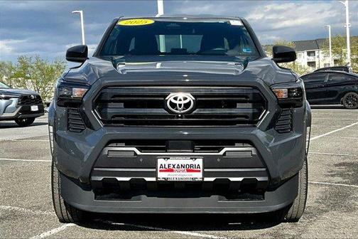 2025 Toyota Tacoma SR