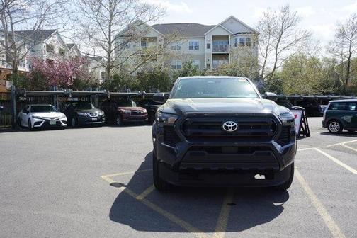 01L7 2025 Toyota Tacoma SR