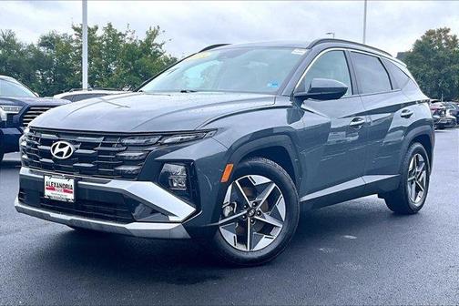 Gray 2025 Hyundai TUCSON SEL