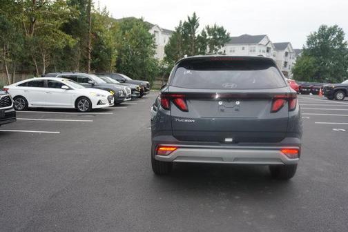 Gray 2025 Hyundai TUCSON SEL