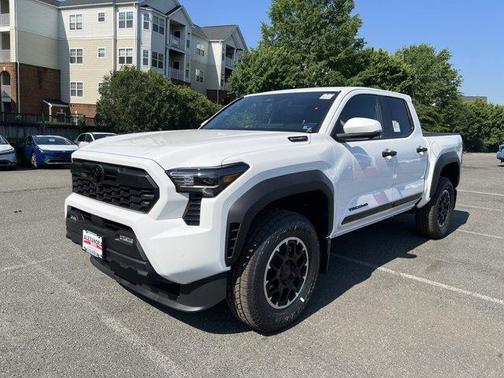 Ice 2026 Toyota Tacoma Hybrid TRD Off Road