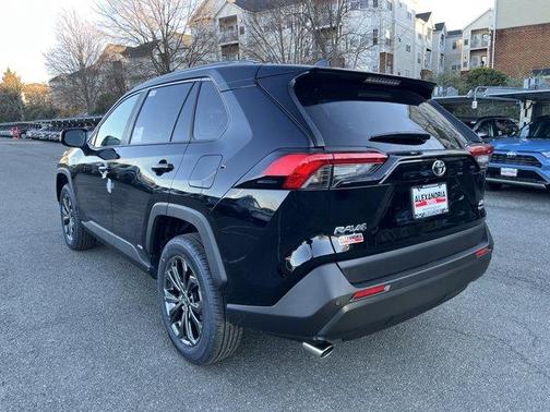 2025 Toyota RAV4 Hybrid XLE Premium