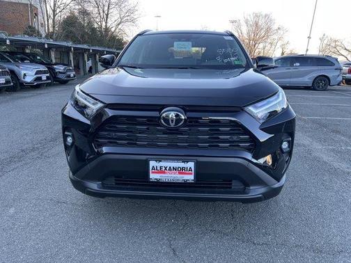 2025 Toyota RAV4 Hybrid XLE Premium