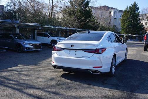 2021 Lexus ES 350 Ultra Luxury