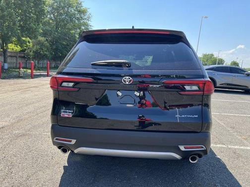 Platinum 2026 Toyota Grand Highlander Hybrid MAX Platinum