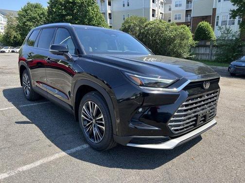 Platinum 2026 Toyota Grand Highlander Hybrid MAX Platinum