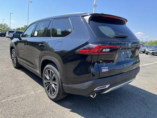 Platinum 2026 Toyota Grand Highlander Hybrid MAX Platinum