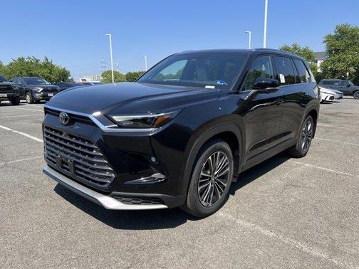 Platinum 2026 Toyota Grand Highlander Hybrid MAX Platinum