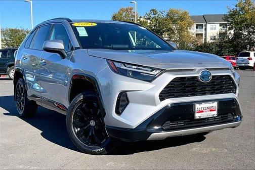 2024 Toyota RAV4 Hybrid SE