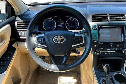 2017 Toyota Camry XLE
