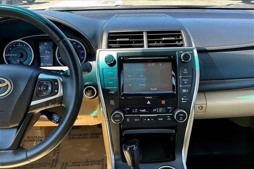 2017 Toyota Camry XLE