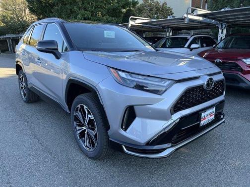 2025 Toyota RAV4 Plug-In Hybrid XSE