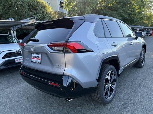 2025 Toyota RAV4 Plug-In Hybrid XSE