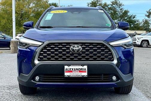 2023 Toyota Corolla Cross XLE