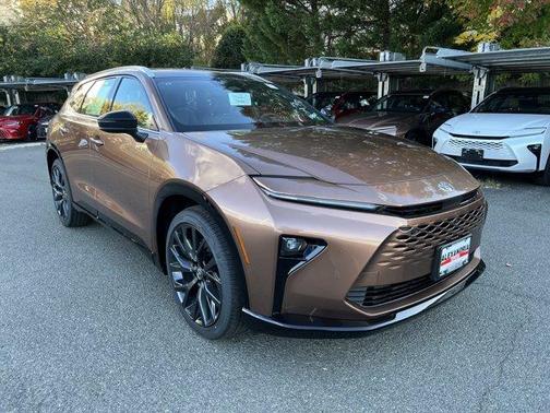 2025 Toyota Crown Signia Limited