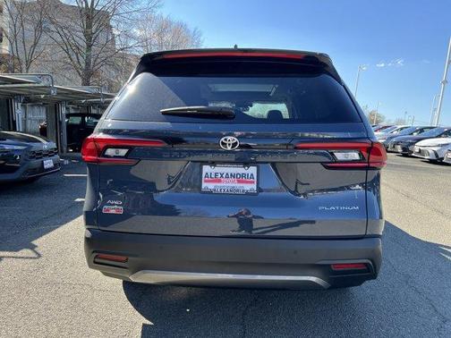 2026 Toyota Grand Highlander Platinum