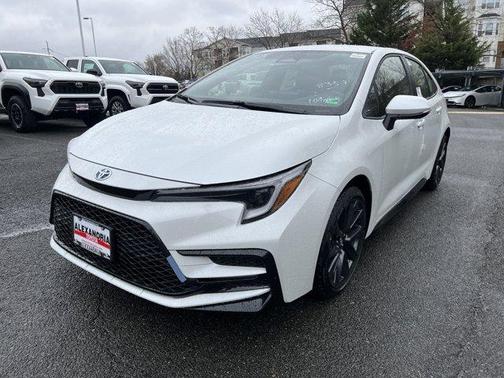2025 Toyota Corolla Hybrid SE