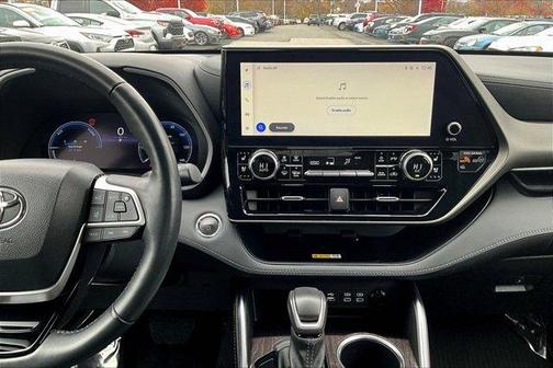 2023 Toyota Highlander Hybrid Limited