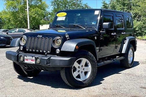 Black Clearcoat 2016 Jeep Wrangler Unlimited Sport