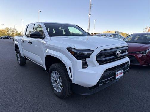 Ice 2026 Toyota Tacoma SR
