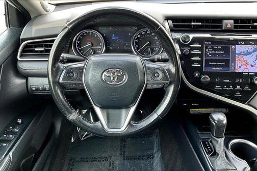 2020 Toyota Camry XLE V6