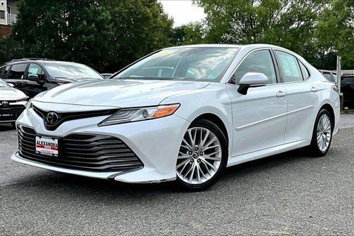 2020 Toyota Camry XLE V6