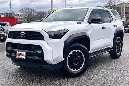 2025 Toyota 4Runner Hybrid TRD