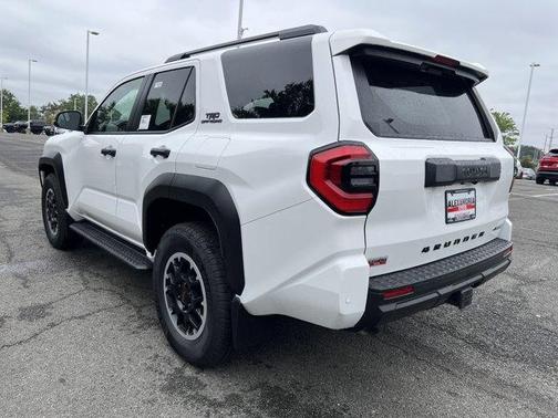 2025 Toyota 4Runner Hybrid TRD Off Road