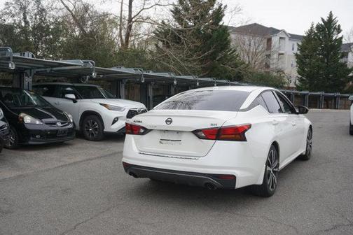 White 2020 Nissan Altima 2.5 SR