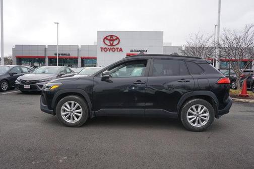 2022 Toyota Corolla Cross LE