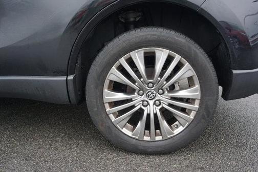 2021 Toyota Venza XLE