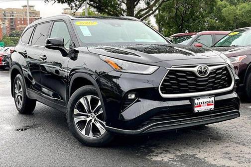 2022 Toyota Highlander XLE