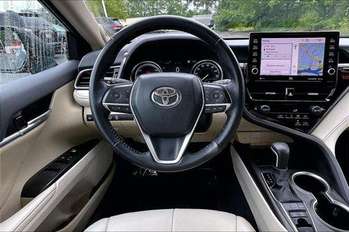 01 2021 Toyota Camry Hybrid XLE