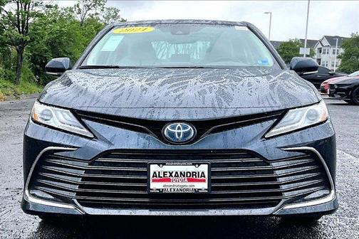 01 2021 Toyota Camry Hybrid XLE