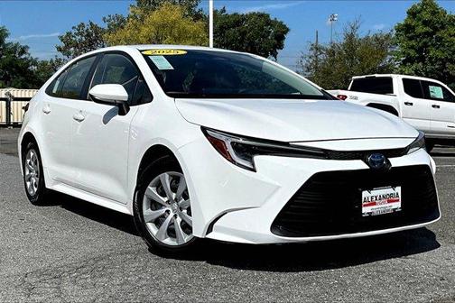 2025 Toyota Corolla Hybrid LE