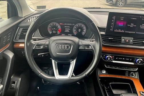 2021 Audi Q5 40 Premium Plus