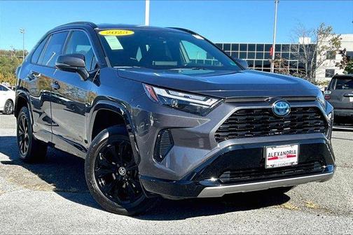 2023 Toyota RAV4 Hybrid SE